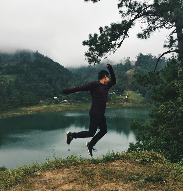 Peut-on trouver une location de vacances en Norvège avec des randonnées en kayak et des cours de cuisine scandinave?